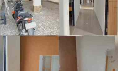 dijual rumah manyar tirtosari