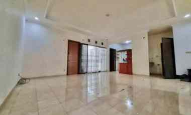 Murah Manyar Tirtoyoso Luas 200m, Row 3 Mobil, Bebas Banjir