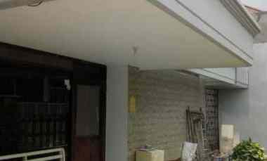 dijual rumah manyar tirtoyoso
