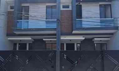 Dijual Rumah Baru Gress di Perumahan Manyar Tirtoyoso Selatan