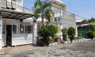 Rumah Manyar Tompotika dekat Klampis, Kertajaya, Dharmahusada DND