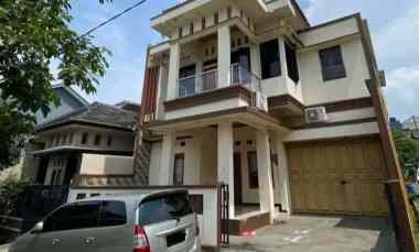 dijual rumah manyaran