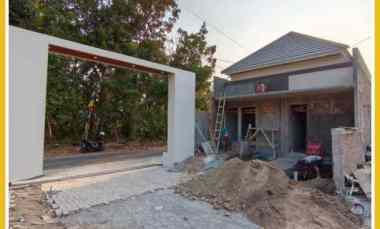 dijual rumah margoagung sayegan