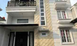 MBV249 Rumah Mewah 3 Lt With Private Pool di Lenteng Agung, Jakarta