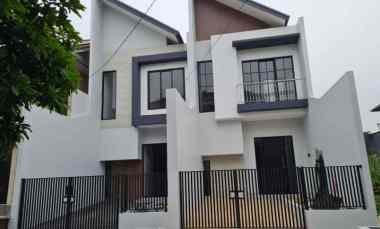2 Unit Rumah Baru Gress American Style di Medokan, Rungkut