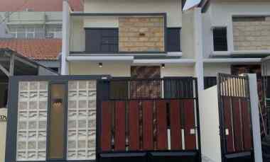 dijual rumah medokan