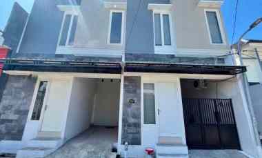 Rumah Dijual di Medokan Ayu