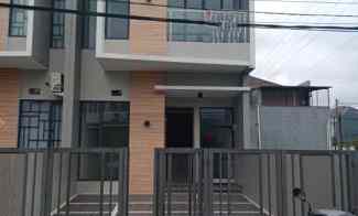 Rumah Baru Lantai 2 Mekarwangi dekat Pintu Tol Moh Toha Kota Bandung