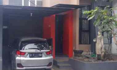 Rumah Dijual di Mekarwangi