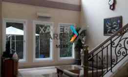 Dijual Rumah Mewah Central Park Mulyosari Jalan Kembar