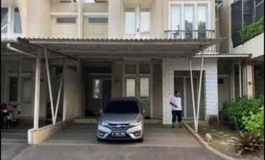 dijual rumah mewah di grand wisata bekasi