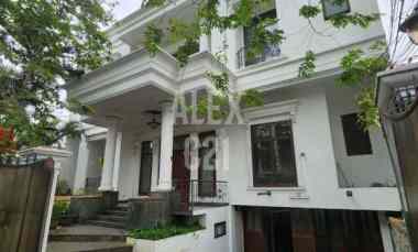 Dijual Rumah Mewah di Kuningan Barat Jakarta Selatan