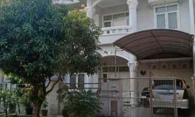 dijual rumah mewah full furnished