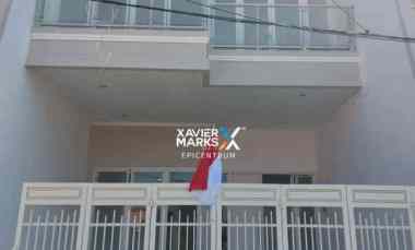 Dijual Rumah Mewah Mulyosari Utara Murah Siap Huni