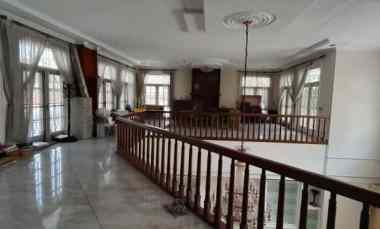 Dijual Rumah Mewah Siap Huni di Area Permata Hijau
