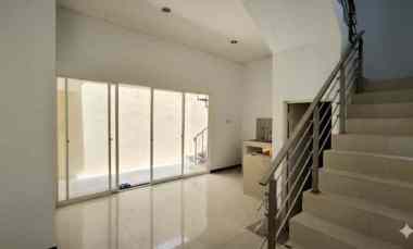 Dijual Rumah Minimalis Siap Huni Regency ONE Wonorejo