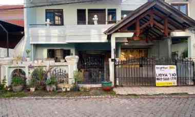 Rumah 2 Lt Mojo Dharmahusada Selangkah ke Galaxy Mall, Delta Surabaya