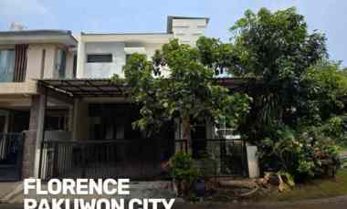 Rumah Florence Pakuwon City Minimalis Strategis Row 4 Mobil