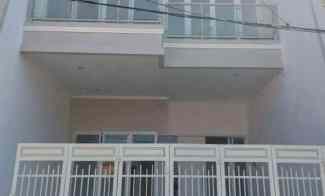 Mrh dan Langka, Mulyosari, hanya 100 meter dari Raya Mulyosari