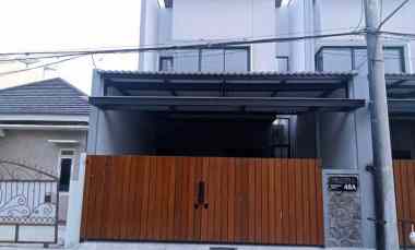 Rumah Mulyosari, Sutorejo, 2 lantai, Note Kondisi Masih Tersewa Smp 1 Jun 25