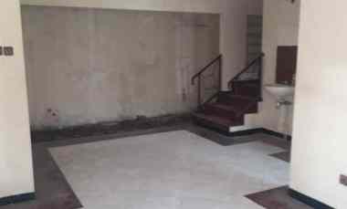 dijual rumah mulyosari