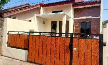 Rumah Minimalis dekat Jalur Angkot Munjul Cipayung Jakarta Timur