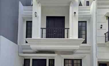 Rumah Dijual di Jalan sirsak jagakarsa