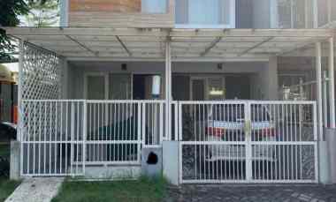 Rumah 2 Lantai Modern Minimalis Perumahan Natura Residence