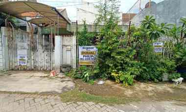 Rumah Hitung Tanah, Area Ngagel, Lokasi Pusat Kota, Row Jalan 3 Mobil