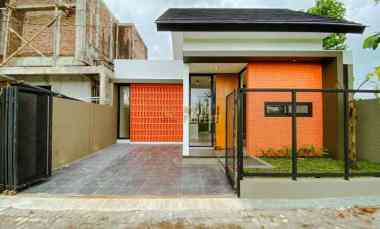 Rumah Siap Huni, 5 menit dari Pasar Gentan di Ngaglik, Sleman