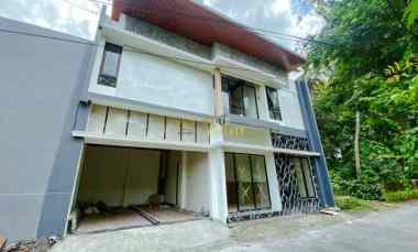 Rumah Kontemporer Murah Siap Huni, dekat Sma N 2 Ngaglik