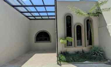 Rumah Cantik Minimalis Full Furnished di Ngaglik, Sleman