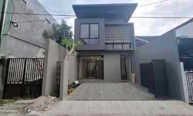 Rumah 2 Lantai, Siap Huni, dekat Jalan Kaliurang km 8,5 di Sleman