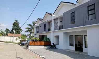 Rumah Modern Minimalis di dekat Pusat Pemerintahan Bandung Barat