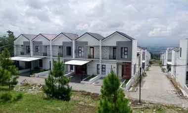 dijual rumah ngamprah bandung barat
