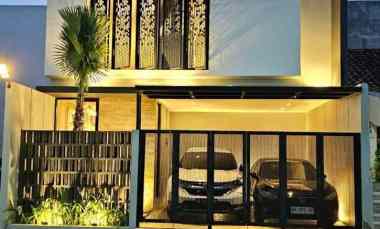 Dijual Rumah Mewah Strategis dekat Kampus 3 Sanata Dharma, Sleman