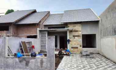 Dijual Rumah Siap Huni Tanah Luas dekat Kampus Upn, Maguwoharjo