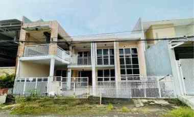 Rumah Nginden, Semolowaru, dekat Kampus Untan dan Ubaya,Rungkut