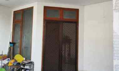 Rumah Nginden Intan, 2 Lantai, Row Lebar, Lantai Granit, SHM, Nego