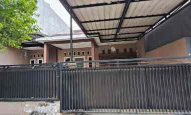dijual rumah nginden intan