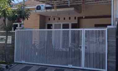 dijual rumah nirwana eksekutif