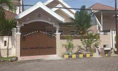 Rumah 1 Lantai Nirwana Eksekutif Siap Huni, Row Jalan 3 Mobil