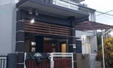 Rumah Hook Full Furnished di Perumahan Oma Campus Dau Malang