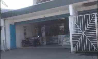 Rumah Usaha / Toko di Pacuan Kuda Nol Jalan Traffic Ramai dekat Pasar