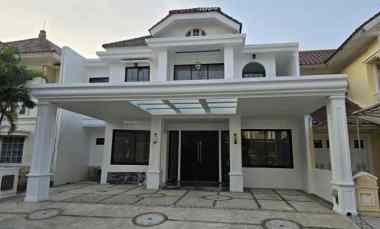 Pakuwon City Carport Luas Row Lebar dekat Merr, Mall, Its