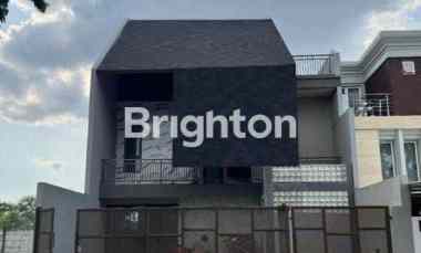 Rumah Dijual di Pakuwon City