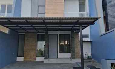 Rumah Pakuwon City, San Antonio, San Diego, Kenejeran, dekat GM, ITS dll