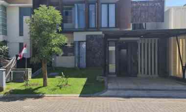 Pakuwon City Kenjeran Lebak Surabaya Timur Semi Furnish,Terawat