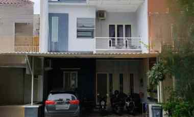 Rumah Minimalis 2 Lantai Pakuwon City Surabaya Timur, Nego Sampe Deal
