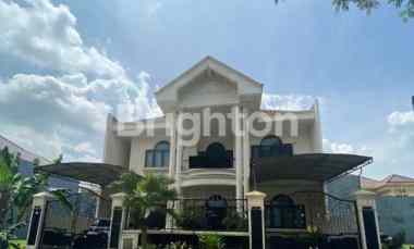 Rumah Pakuwon City Kenjeran Ploso Kondisi Butuh Renovasi